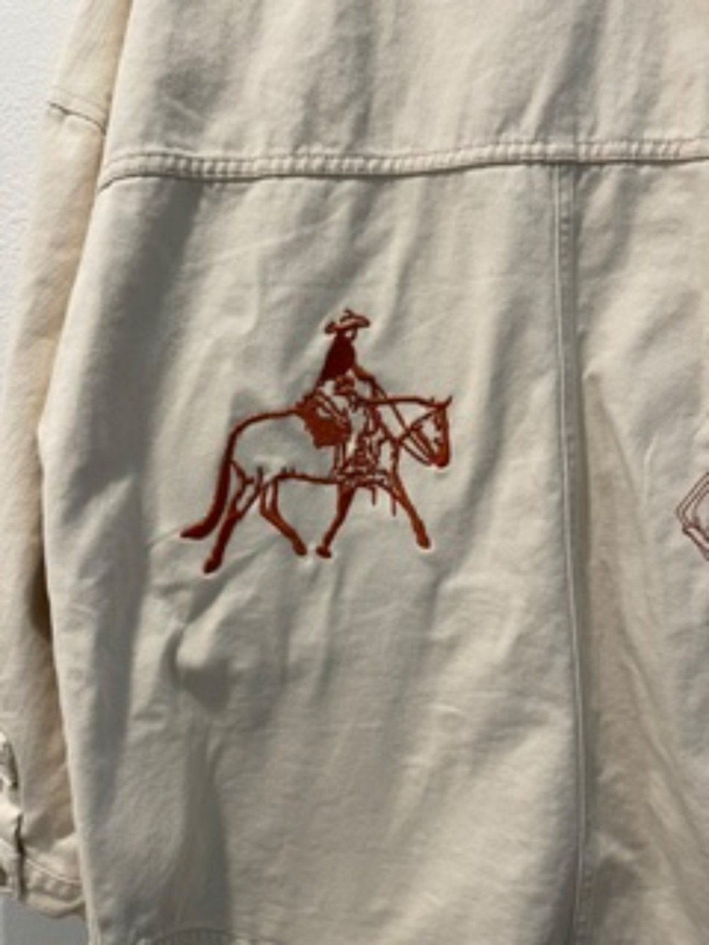 One of a Kind Embroidered Western Cream Denim Jacket L - Picture 2 of 9